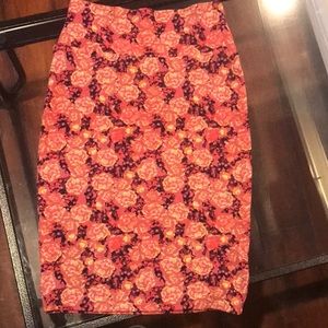 Xs Cassie skirt lularoe.  Excellent condition